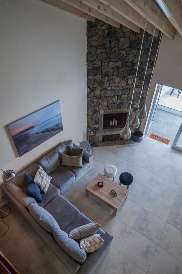 Surf Beach_Santa Barbara Secret Gardens Ribeira Grande Exterior photo